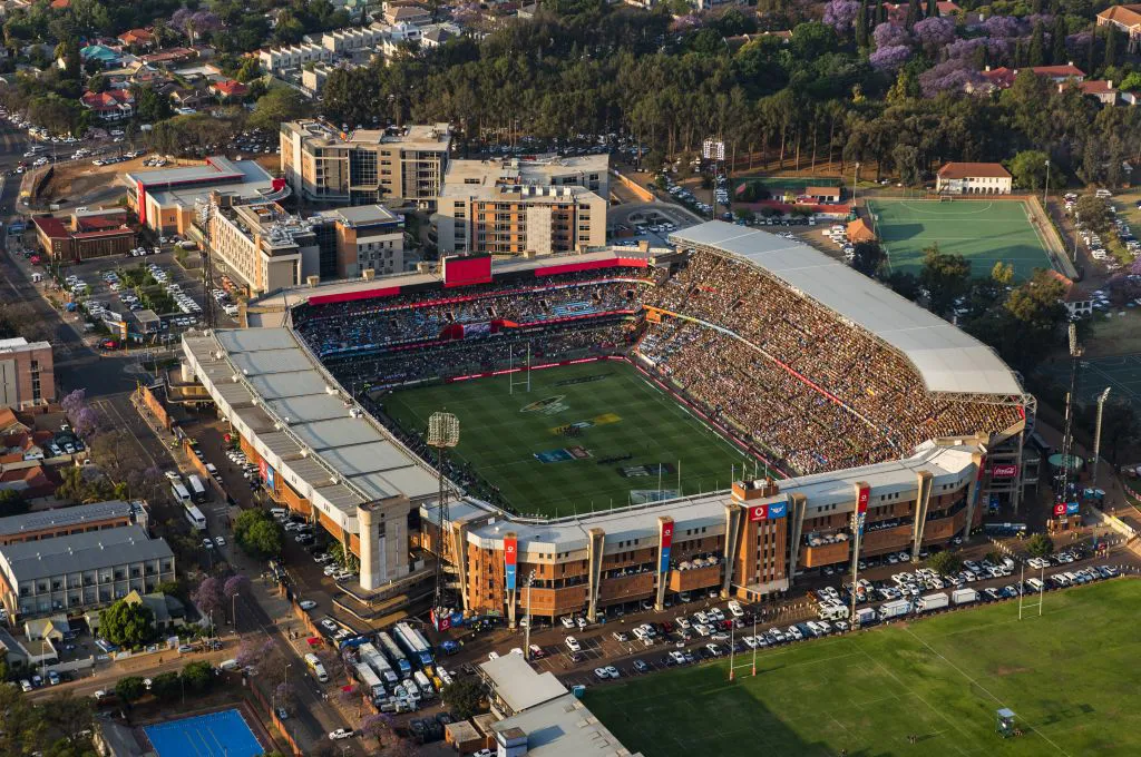 Loftus LOFTUS VERSFELD | SAIL